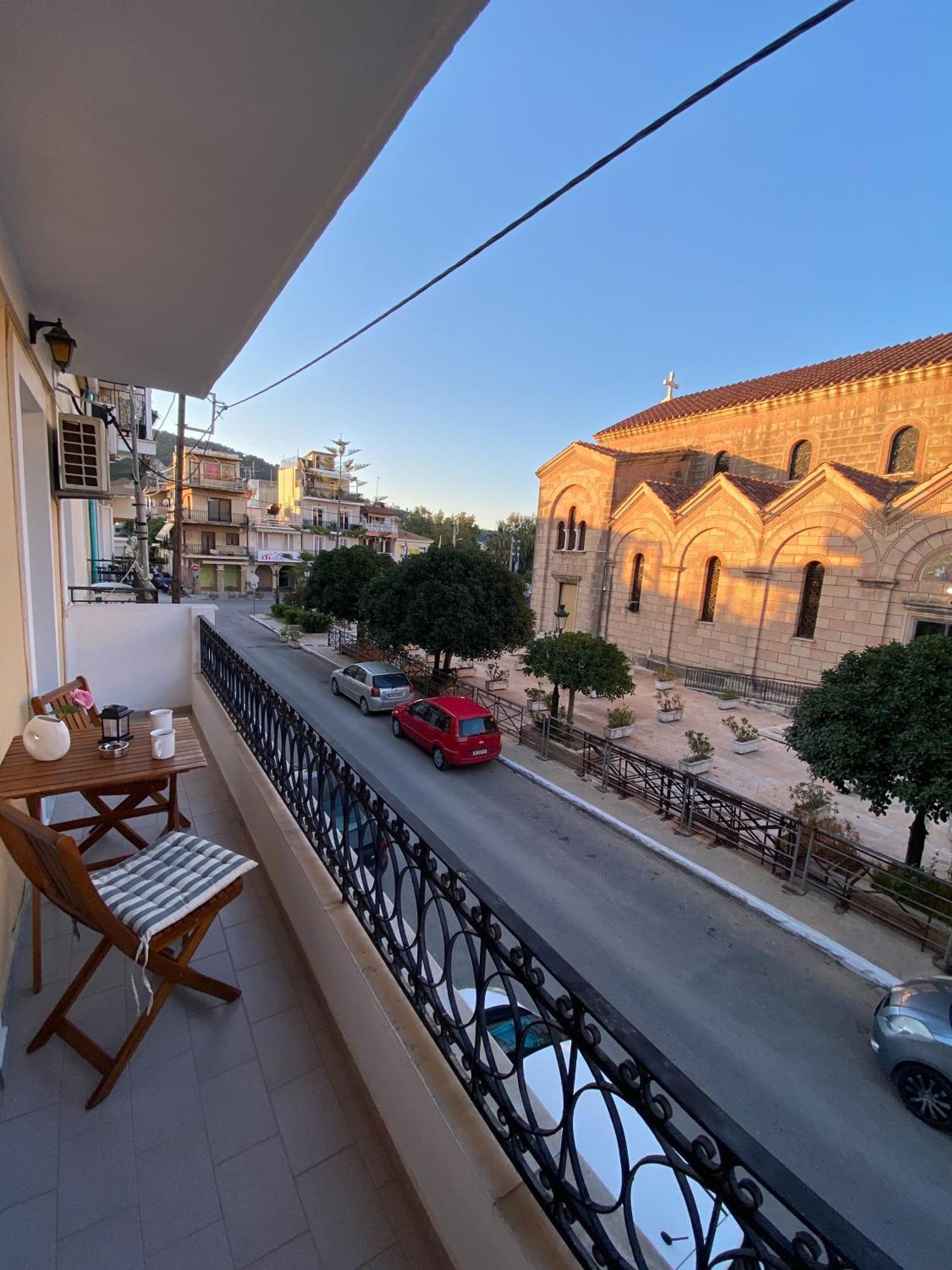 Port House Apartment Zakintos Dış mekan fotoğraf